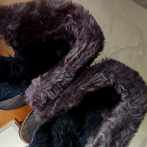 Khombu Snow Boots ❄️ - Picture 6 of 8